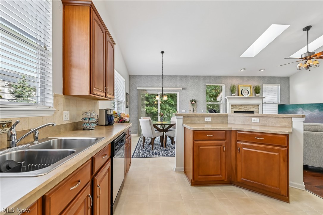38466 Renwood Avenue Avon OH 44011