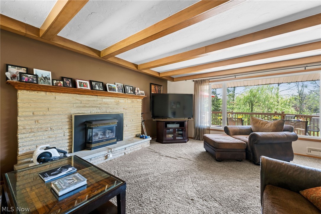 12977 W Pleasant Valley Road Parma OH 44130