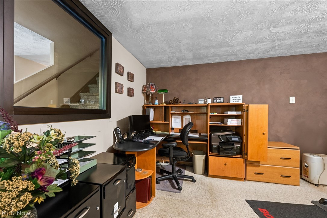 12977 W Pleasant Valley Road Parma OH 44130