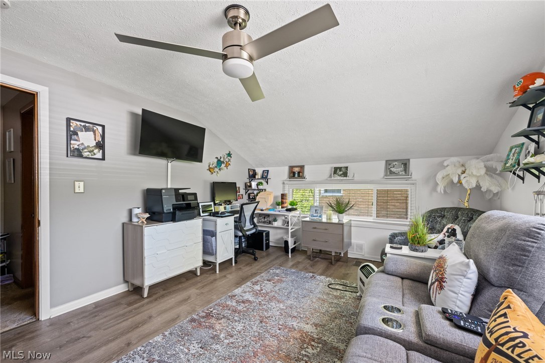 12977 W Pleasant Valley Road Parma OH 44130