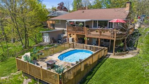 12977 W Pleasant Valley Road Parma OH 44130