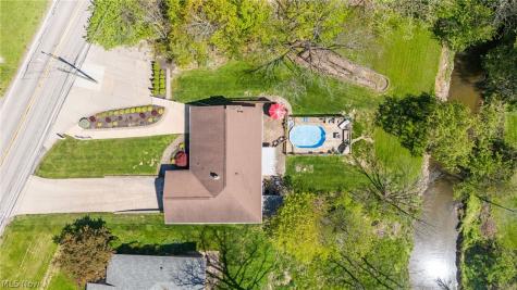12977 W Pleasant Valley Road Parma OH 44130