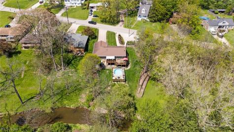12977 W Pleasant Valley Road Parma OH 44130