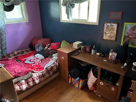 176 Gnau Avenue SW Massillon OH 44646