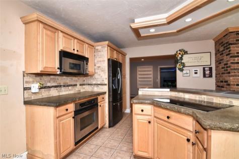 8803 Evergreen Drive Mentor OH 44060