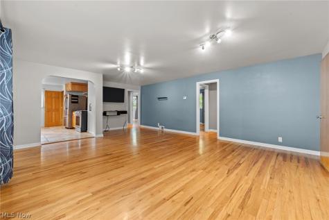 1772 High Street Cuyahoga Falls OH 44221