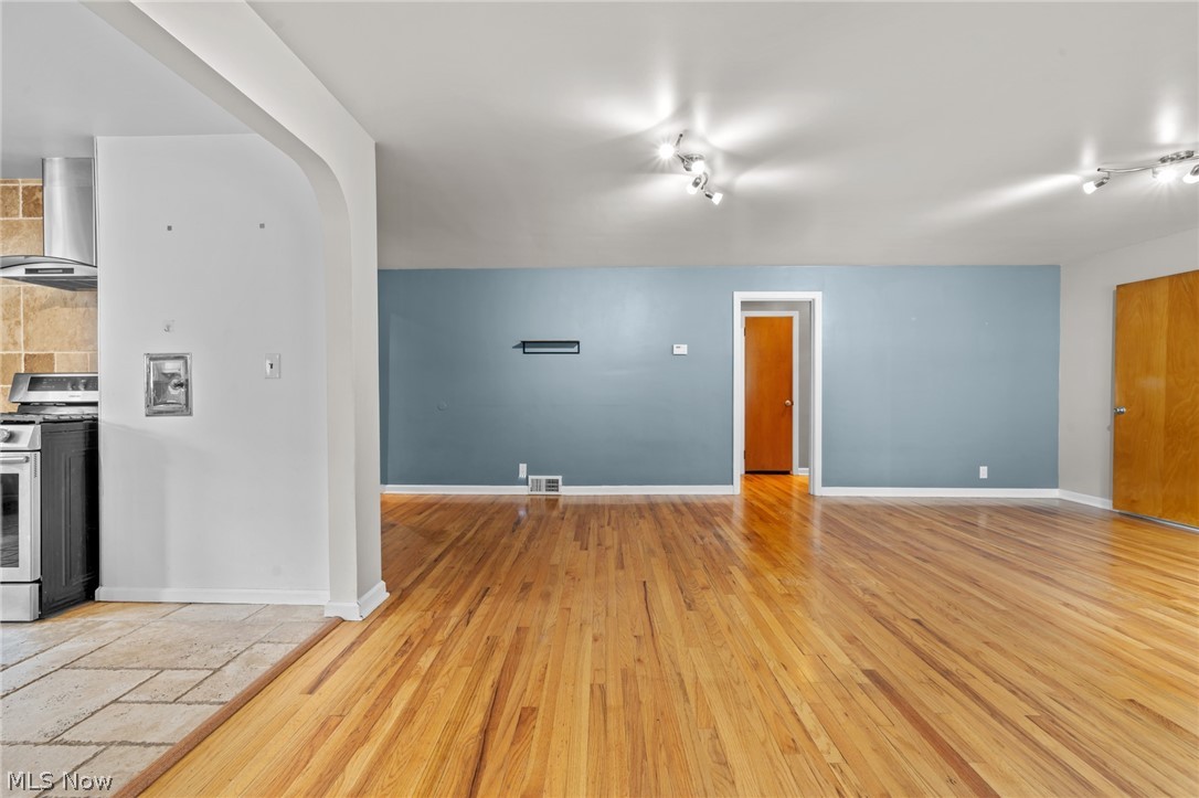 1772 High Street Cuyahoga Falls OH 44221