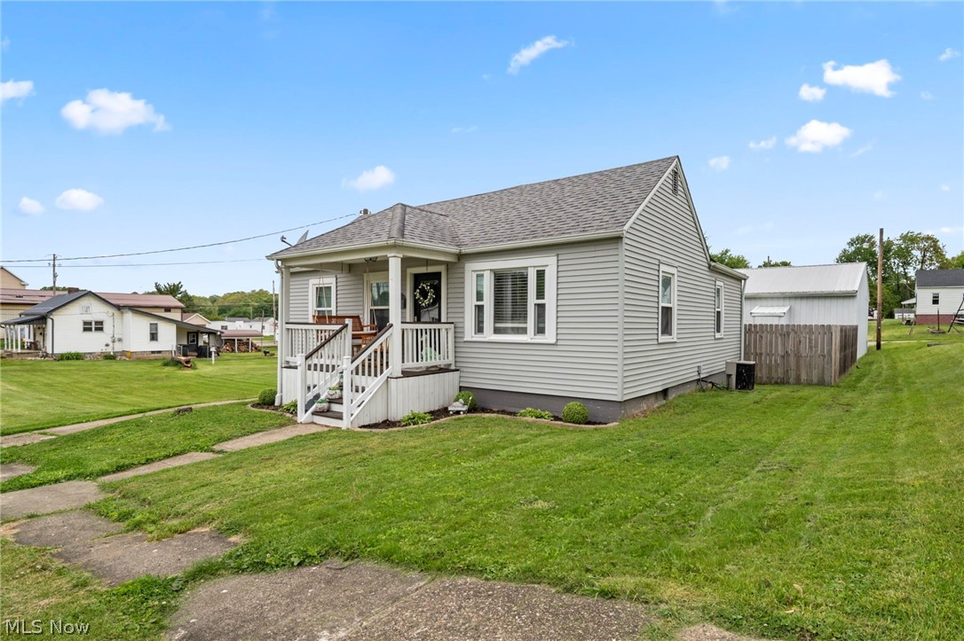 97 E Main Street Zanesville OH 43701