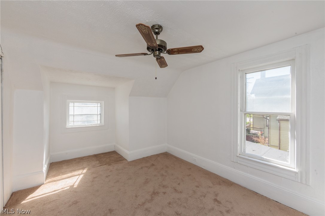 1986 W 93rd Street Cleveland OH 44102