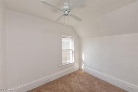 1986 W 93rd Street Cleveland OH 44102