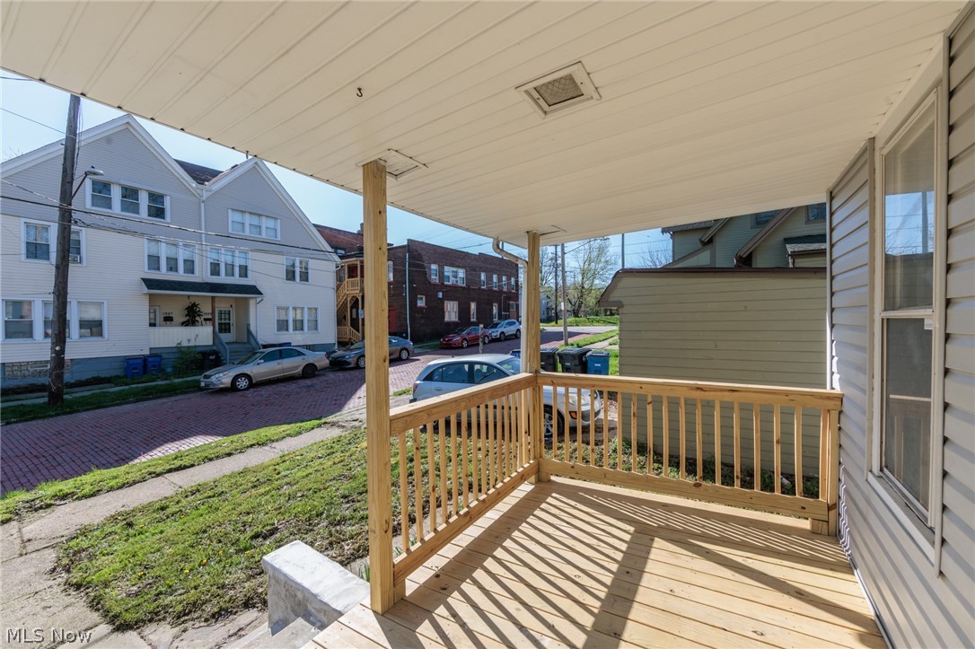 1986 W 93rd Street Cleveland OH 44102