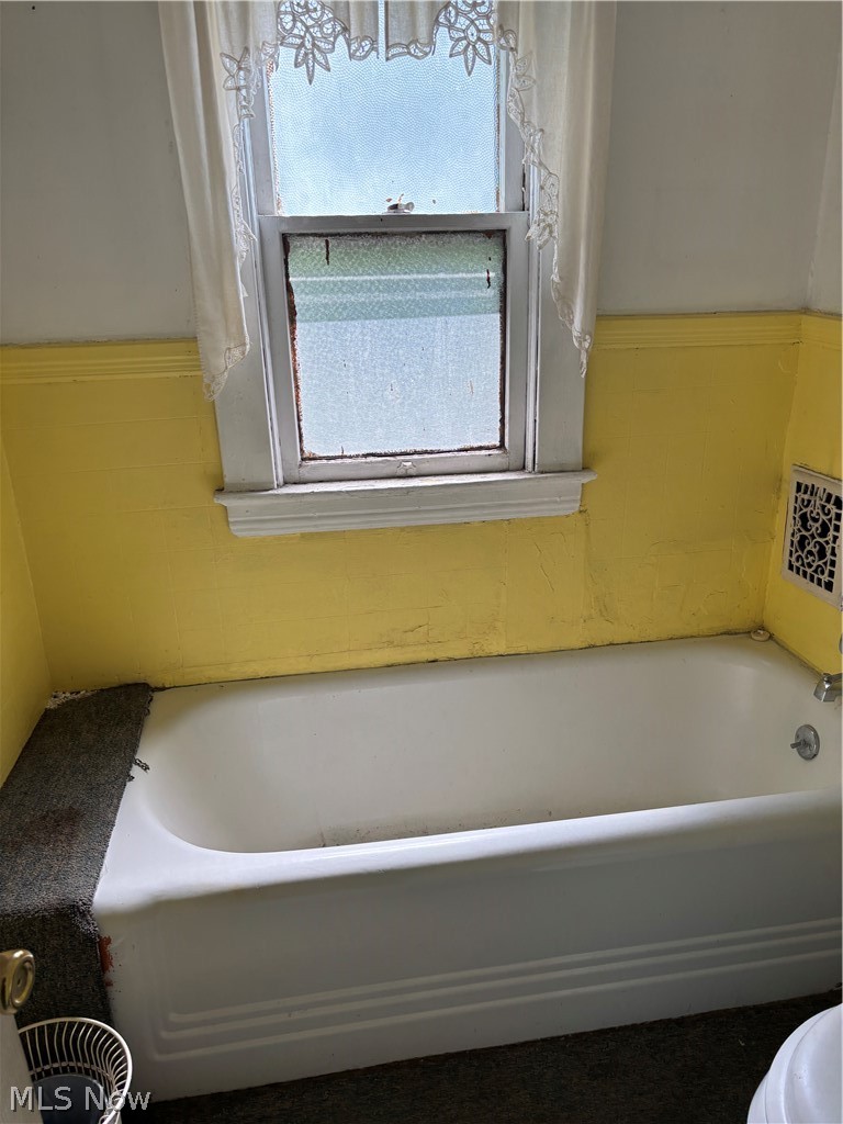 594 E 107th Street Cleveland OH 44108
