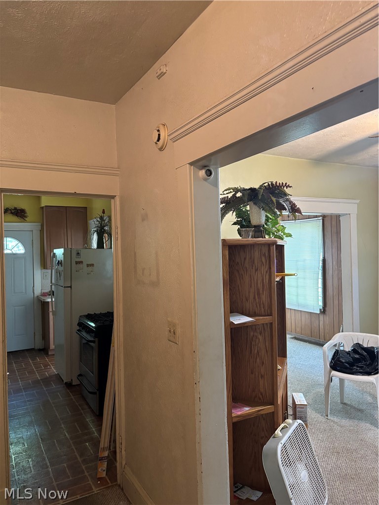 594 E 107th Street Cleveland OH 44108