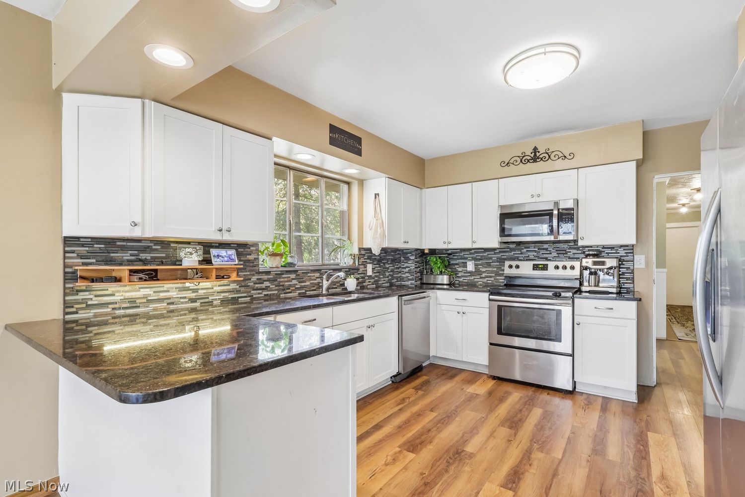 405 Nob Hill Drive Akron OH 44303