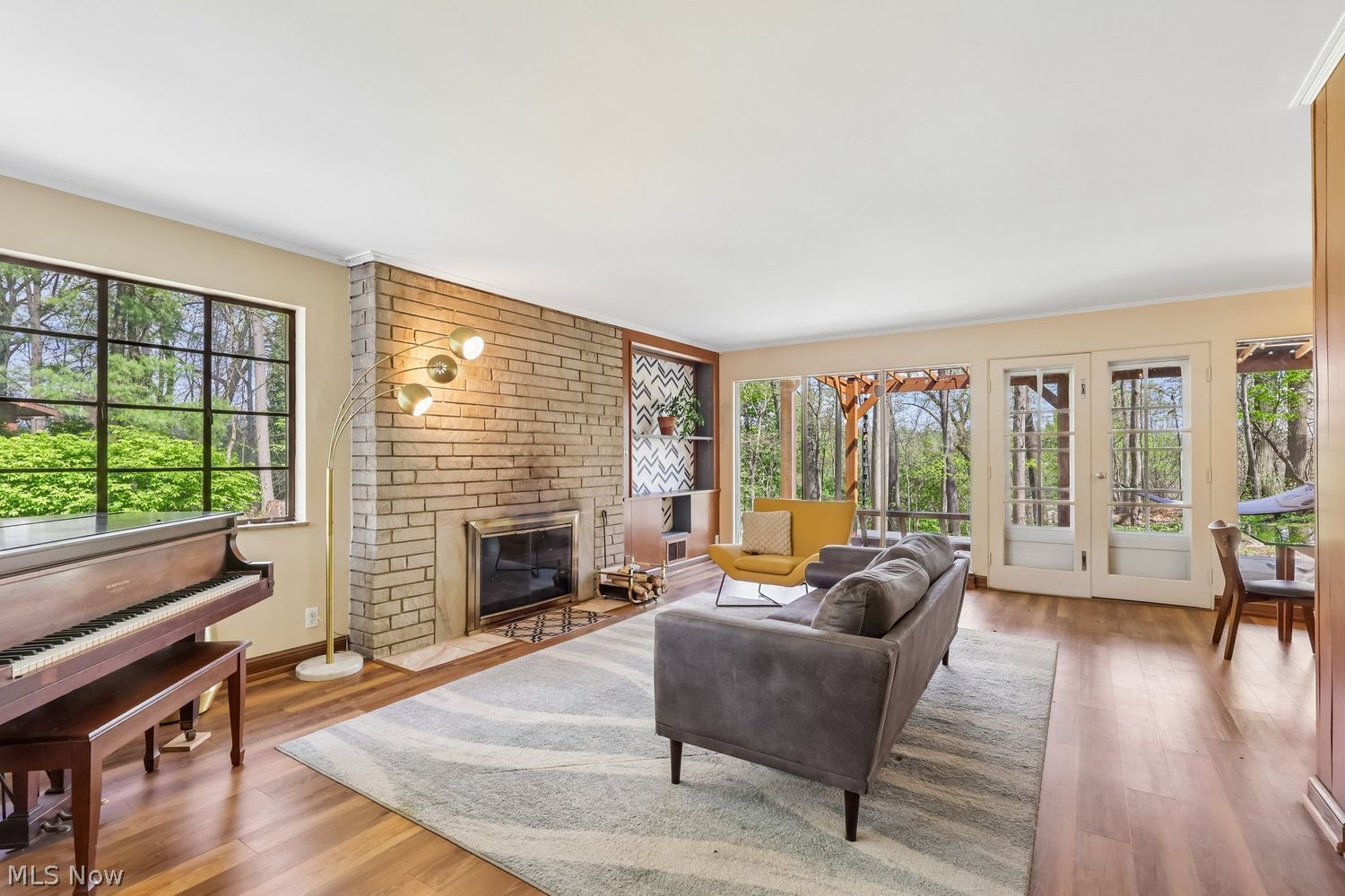 405 Nob Hill Drive Akron OH 44303