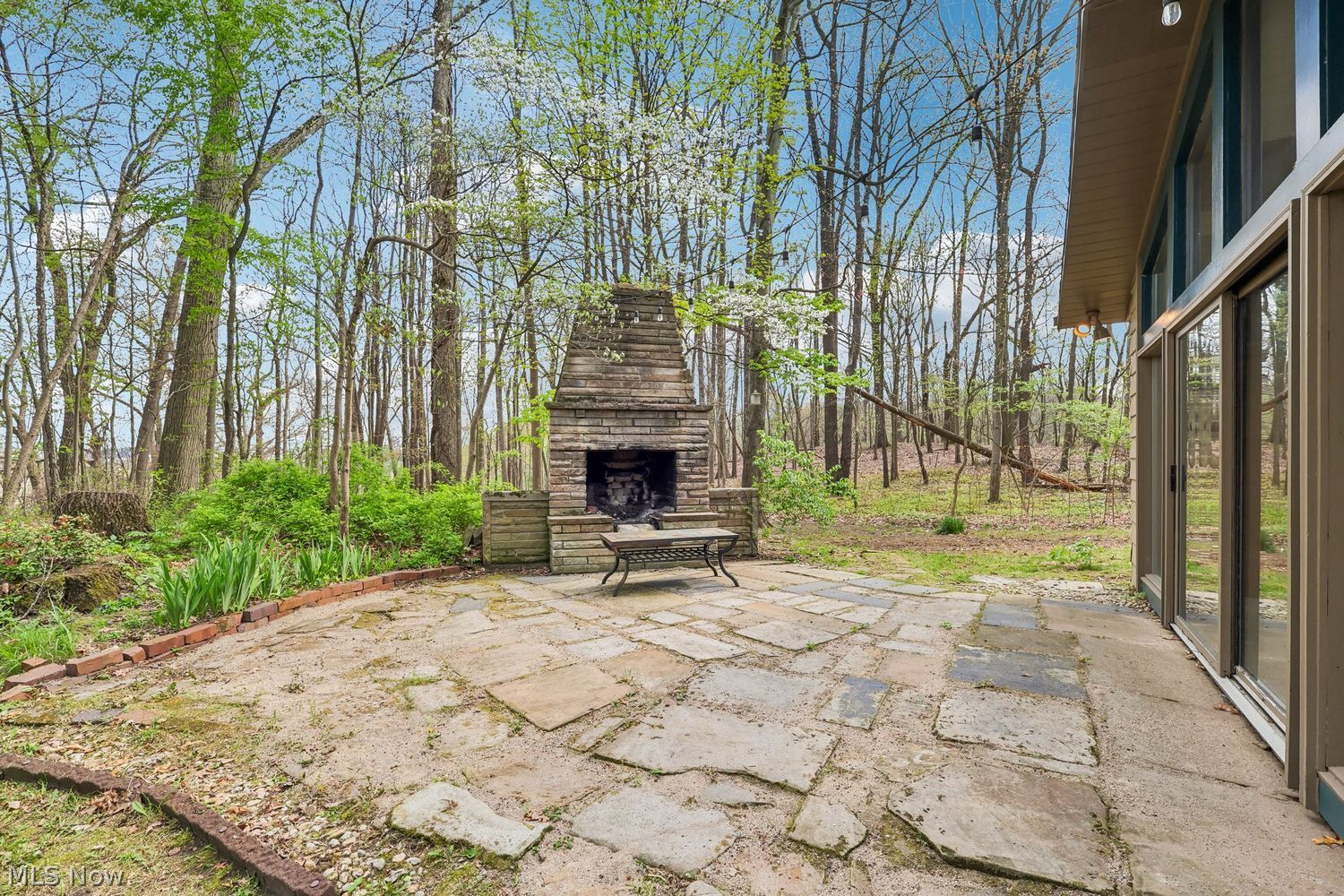 405 Nob Hill Drive Akron OH 44303