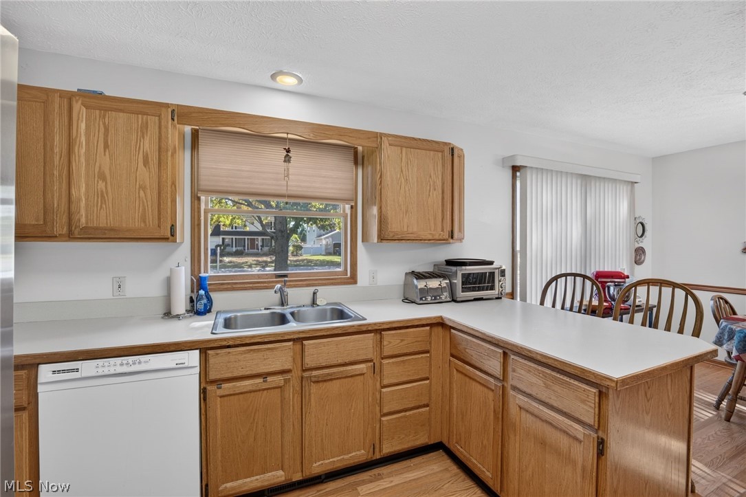 5900 S Mayflower Drive Lorain OH 44053