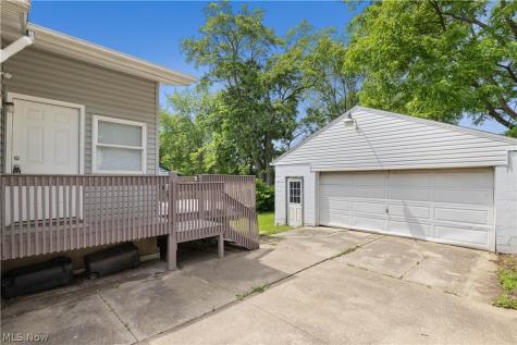 1053 Wyley Avenue Akron OH 44306