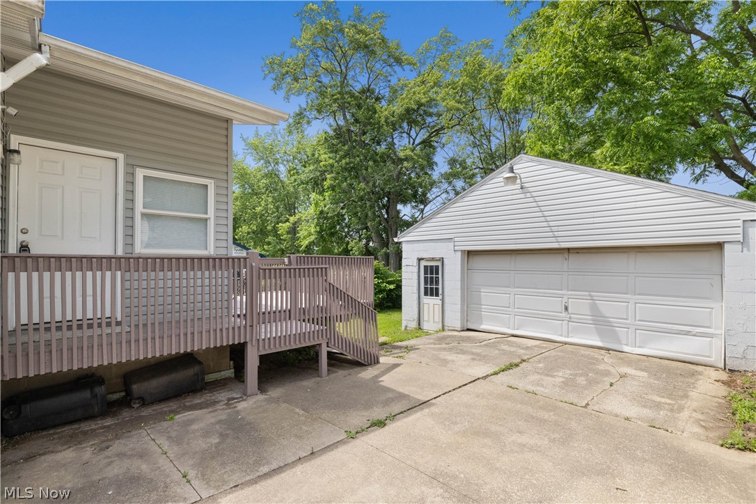 1053 Wyley Avenue Akron OH 44306