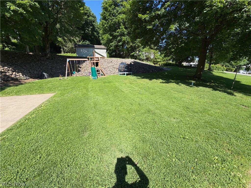 2029 Saint Clair Avenue East Liverpool OH 43920