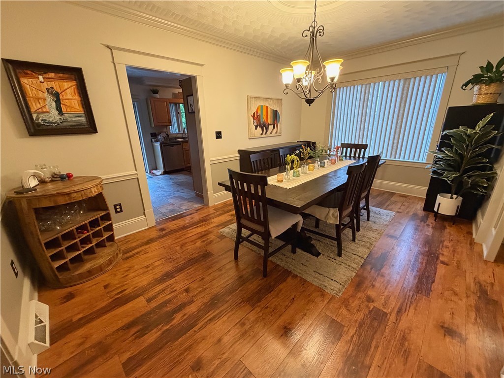 2029 Saint Clair Avenue East Liverpool OH 43920