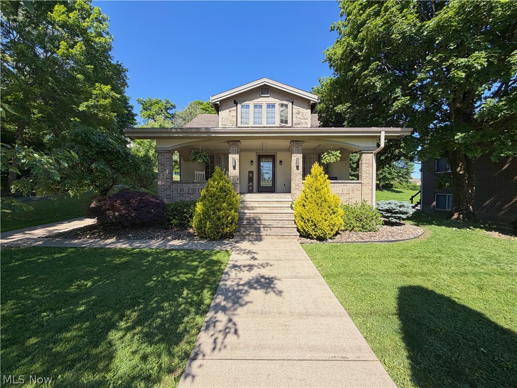 2029 Saint Clair Avenue East Liverpool OH 43920