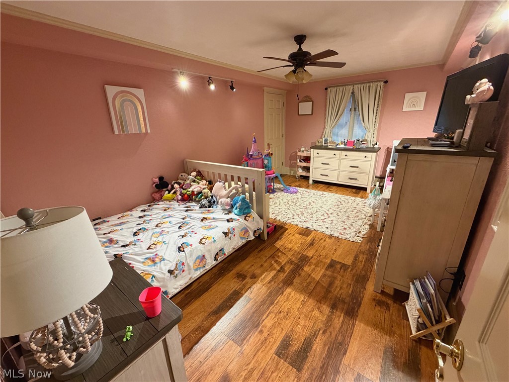 2029 Saint Clair Avenue East Liverpool OH 43920