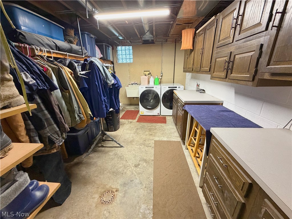 2029 Saint Clair Avenue East Liverpool OH 43920
