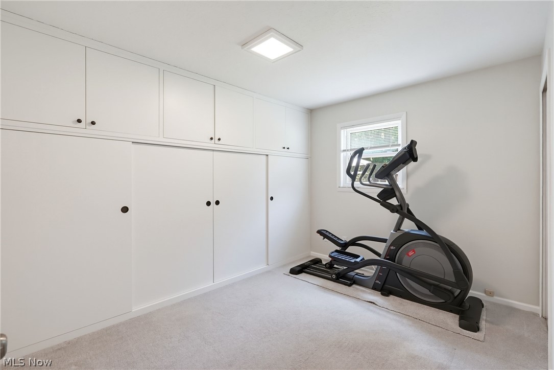 988 Cranbrook Drive Highland Heights OH 44143