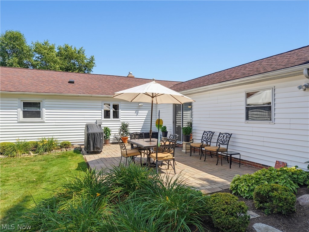 988 Cranbrook Drive Highland Heights OH 44143