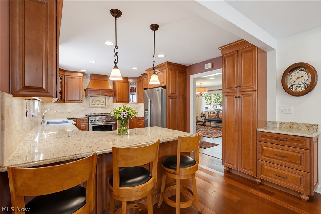 988 Cranbrook Drive Highland Heights OH 44143
