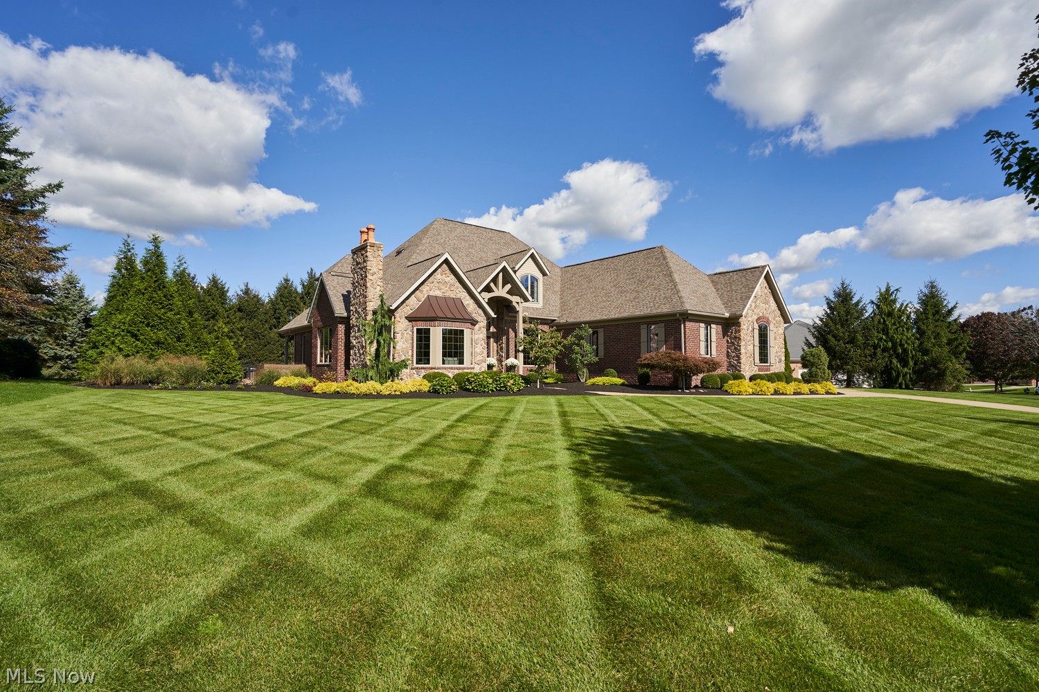 2419 Carrington Street NW North Canton OH 44720