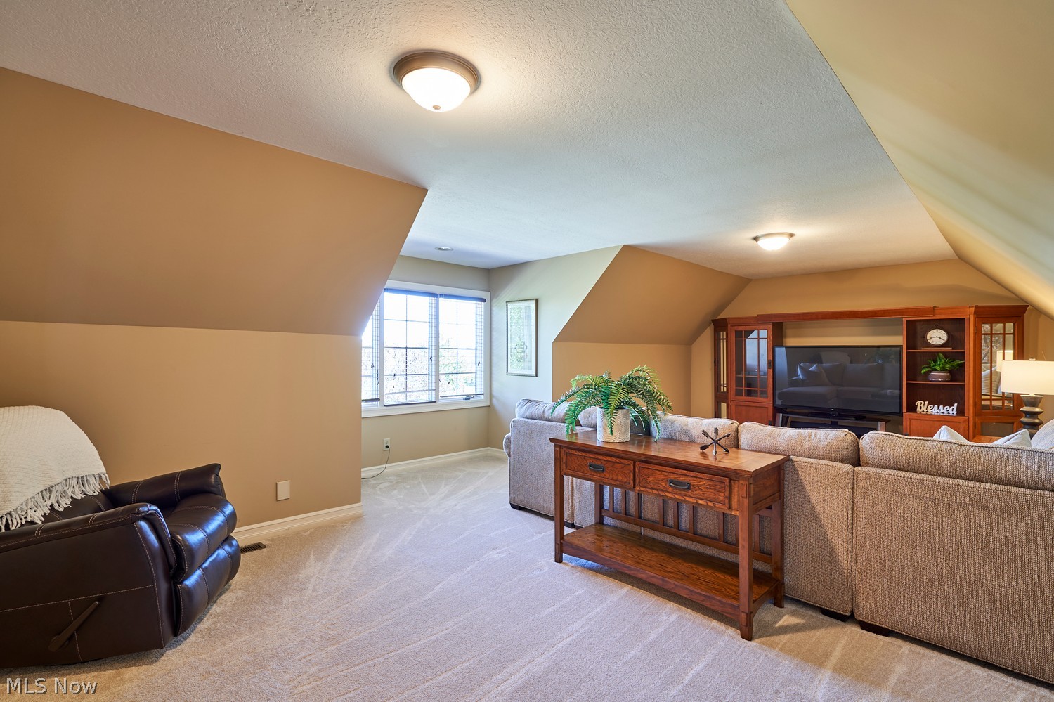 2419 Carrington Street NW North Canton OH 44720