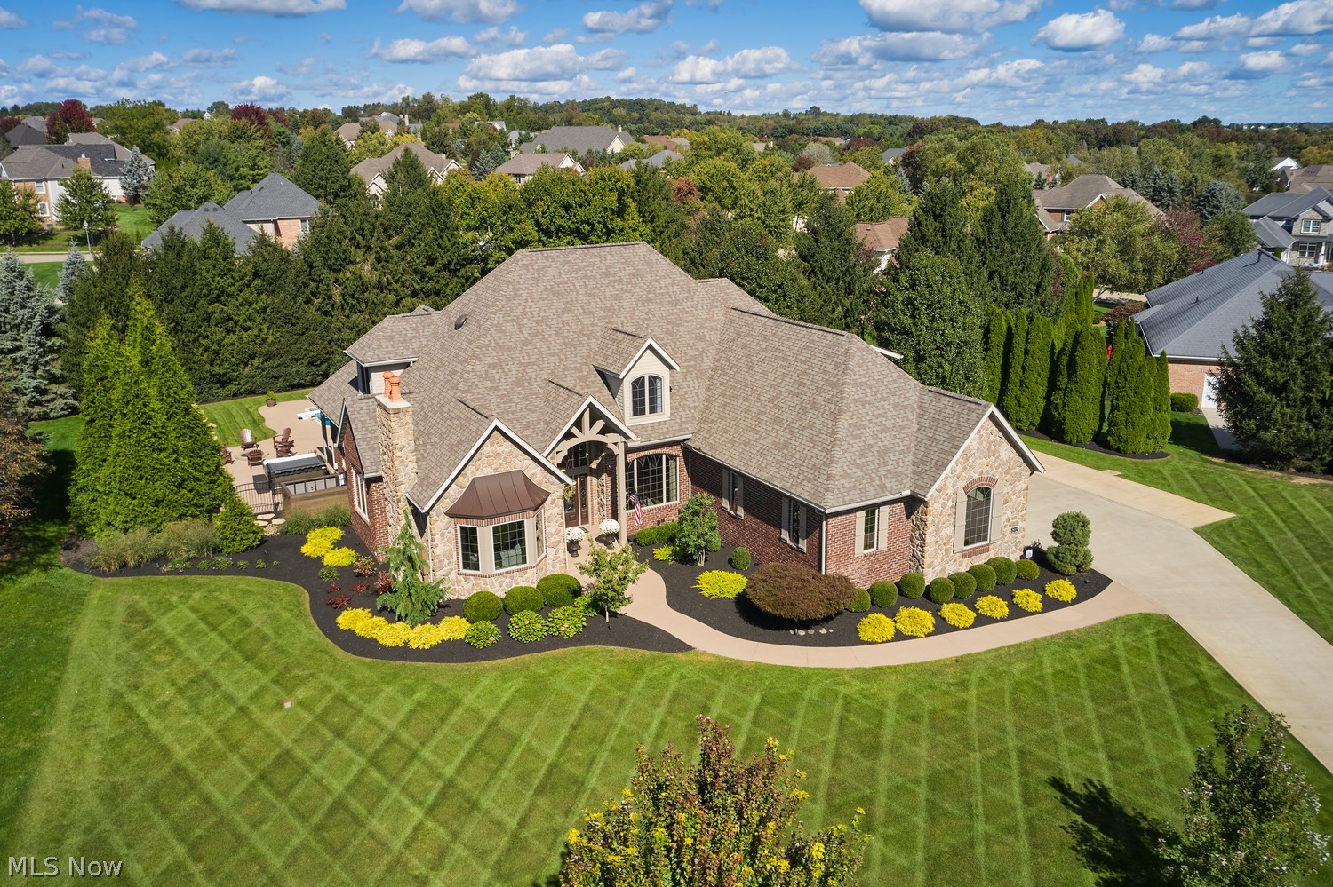 2419 Carrington Street NW North Canton OH 44720