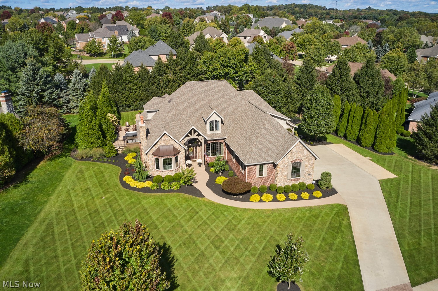 2419 Carrington Street NW North Canton OH 44720