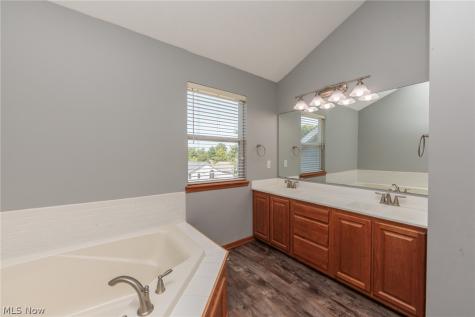 3621 Shelton Lane Brunswick OH 44212