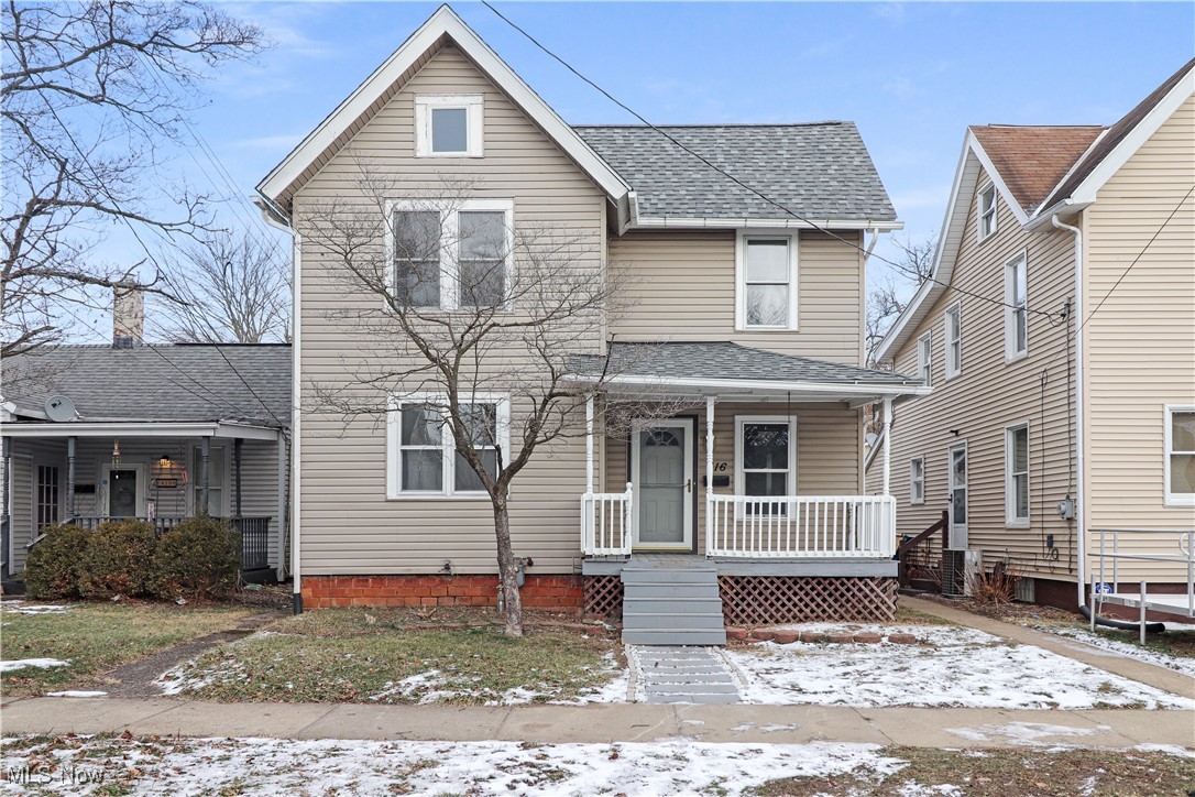 416 3rd Street NE Massillon OH 44646