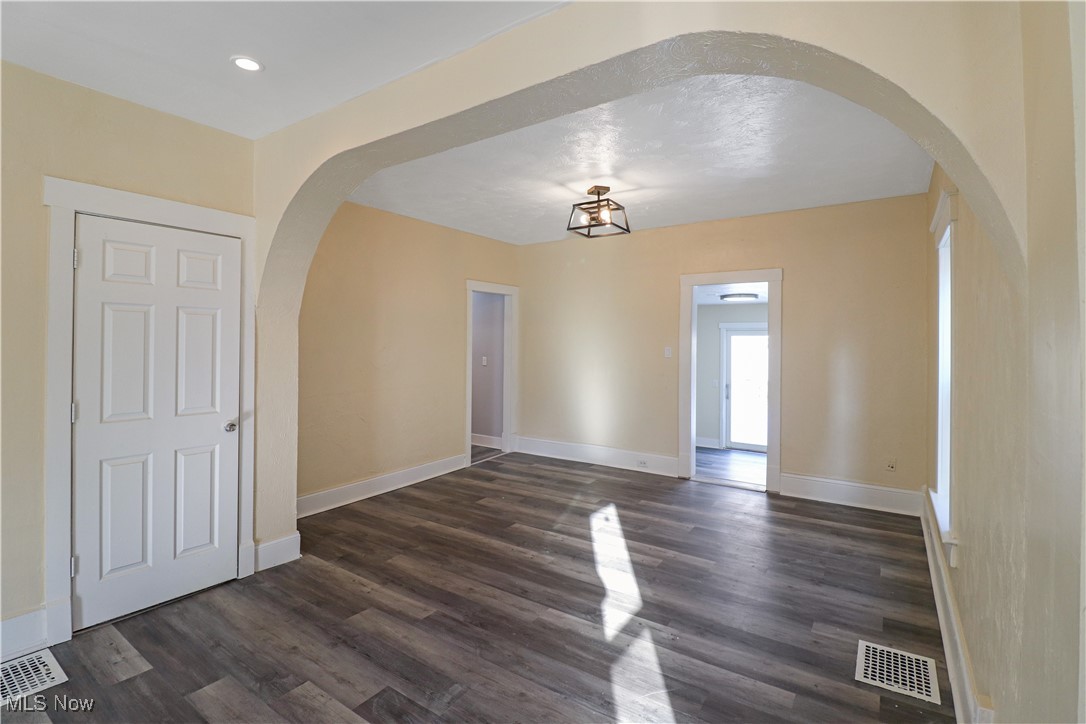 416 3rd Street NE Massillon OH 44646