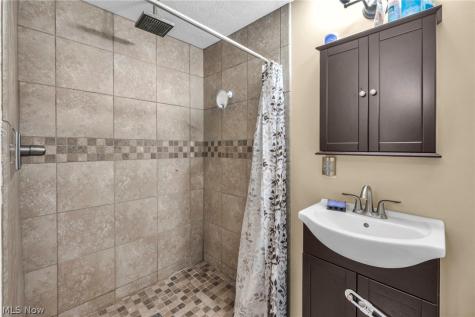 4705 State Route 303 Ravenna OH 44266