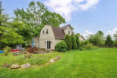 4705 State Route 303 Ravenna OH 44266