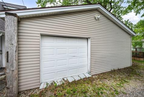 4705 State Route 303 Ravenna OH 44266