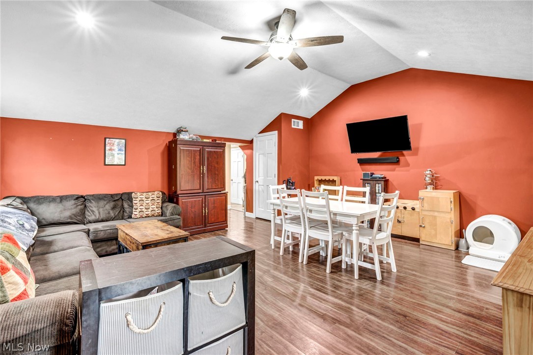 4705 State Route 303 Ravenna OH 44266