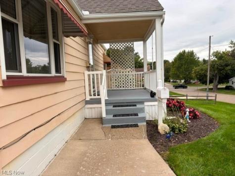 884 Hartshorn Street Alliance OH 44601