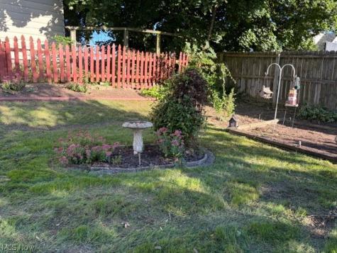 884 Hartshorn Street Alliance OH 44601
