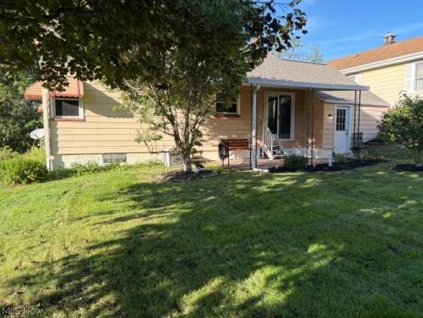 884 Hartshorn Street Alliance OH 44601