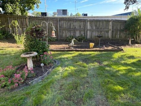 884 Hartshorn Street Alliance OH 44601