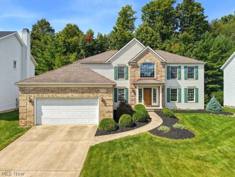 19332 Timber Creek Circle Strongsville OH 44136