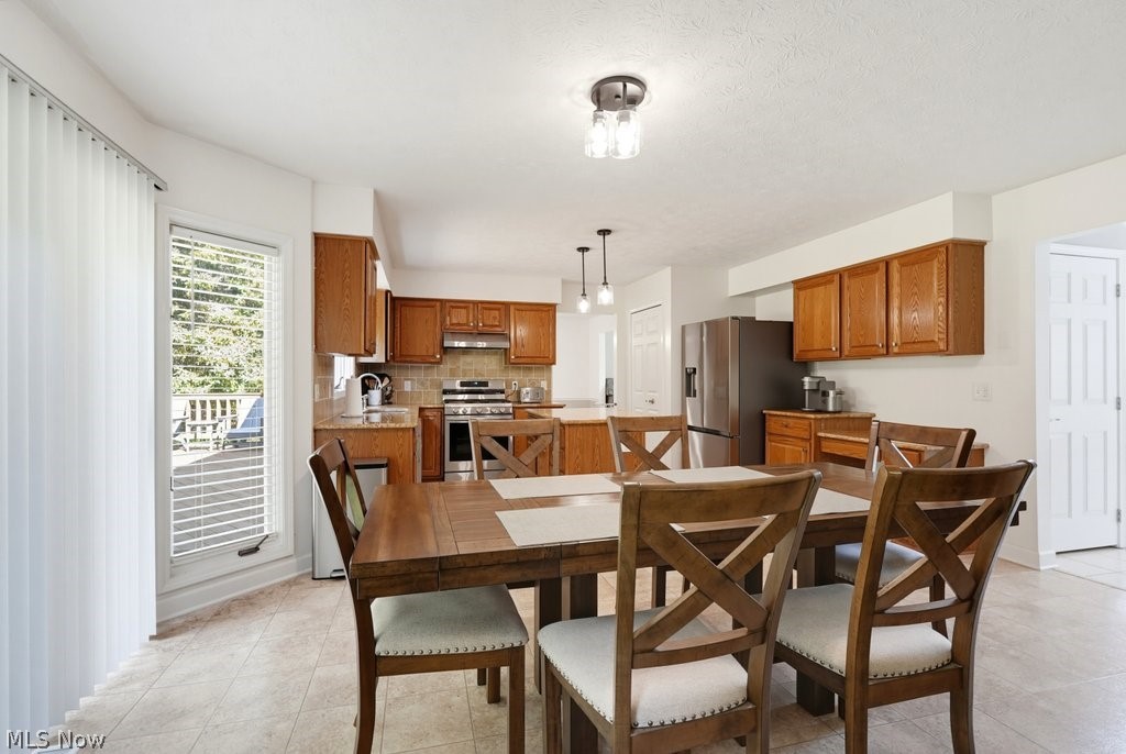 19332 Timber Creek Circle Strongsville OH 44136