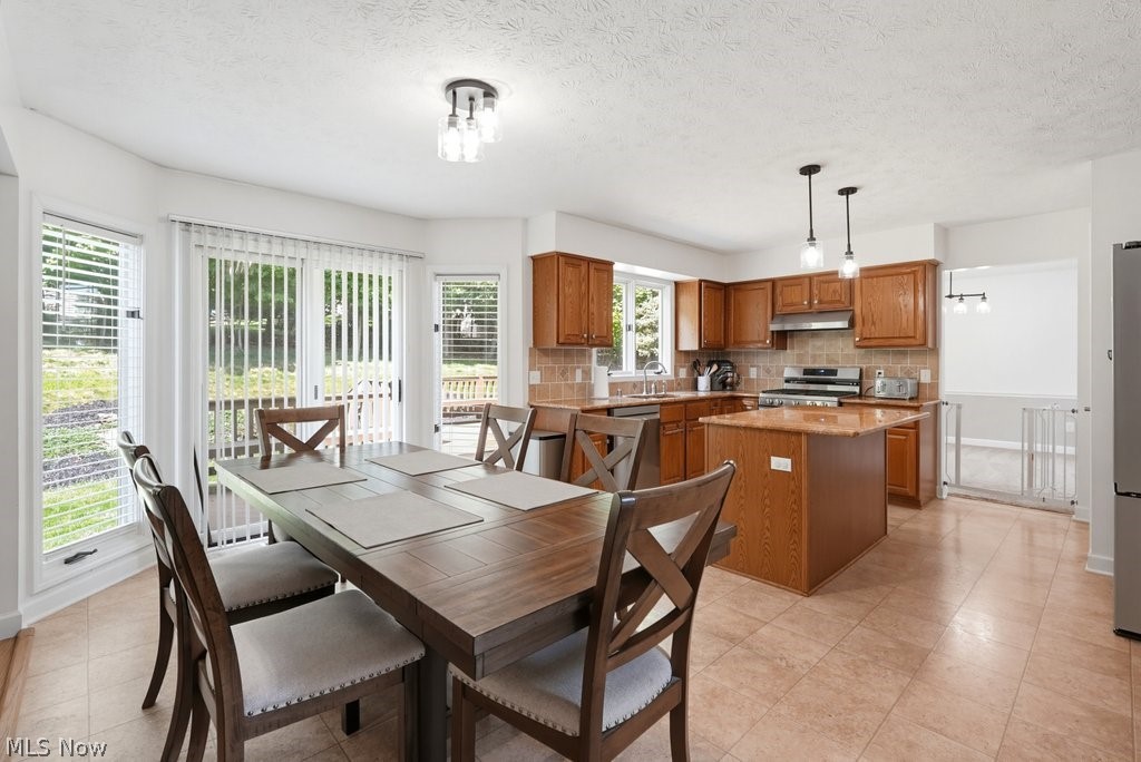 19332 Timber Creek Circle Strongsville OH 44136