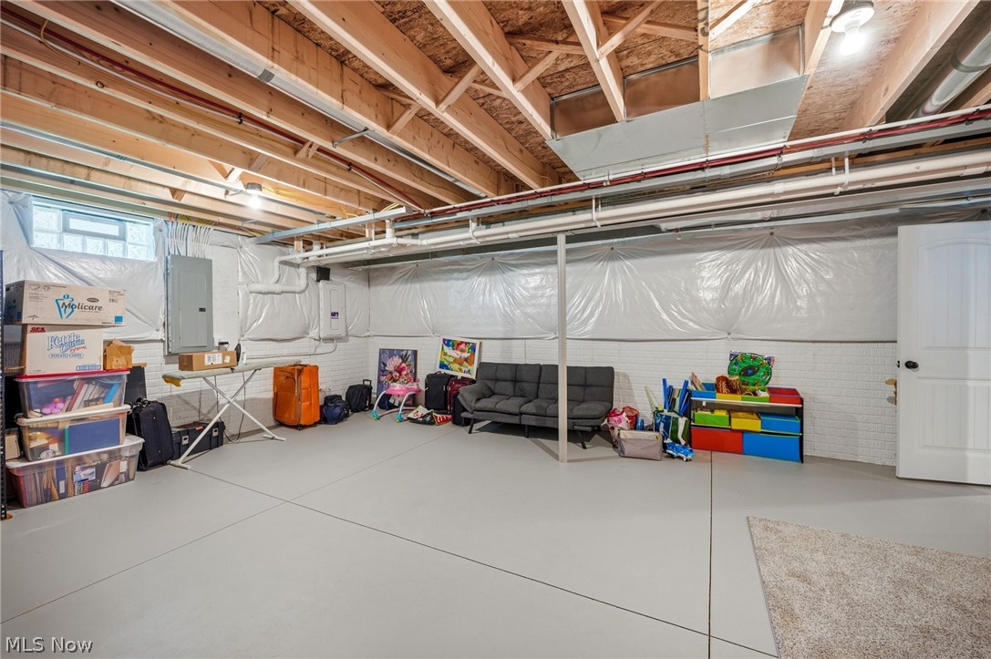 11580 Basswood Road Chardon OH 44024